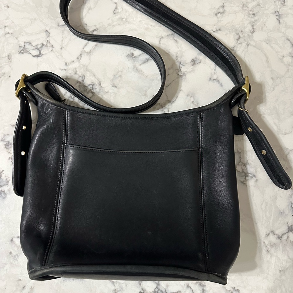 Vintage Coach 9816 Leather Shoulder Bag